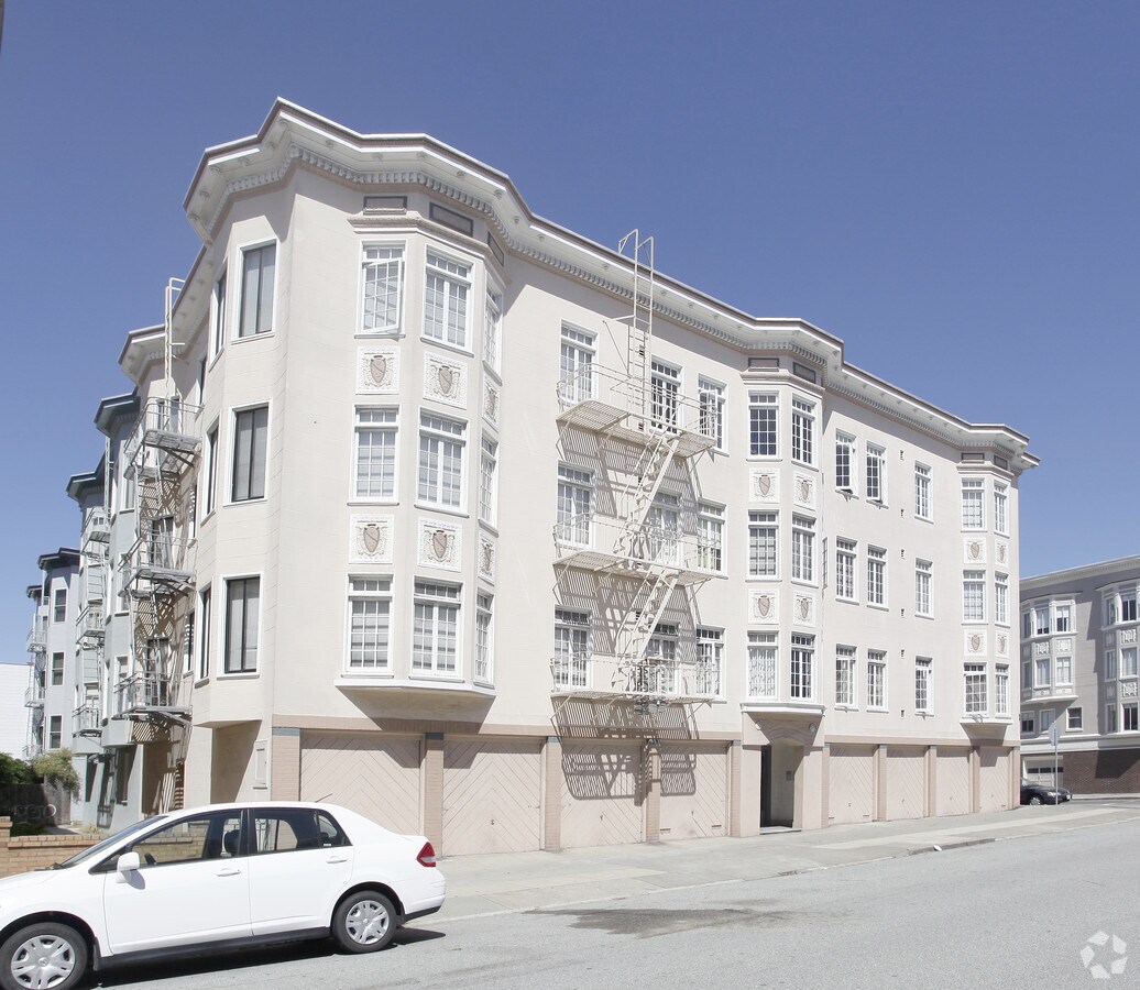 Photo - 3155 Octavia St