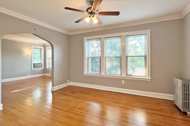 Photo - 101-111 S. Harvey Ave. and 237-249 South Blvd.