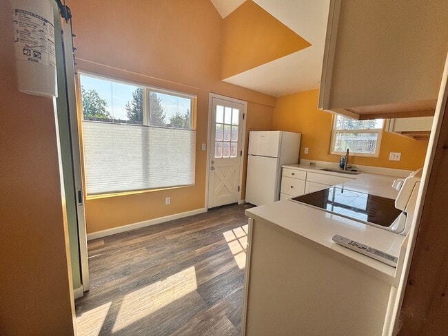 The kitchen: cheerful. East and south windows. - 5636 SE Ogden St Unit B
