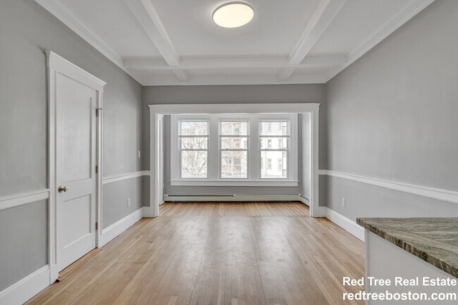 Photo - 142 Sutherland Rd Unit 2