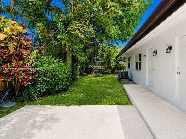 Photo - 2831 SW 21st St