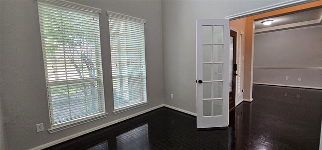 Photo - 6027 Turner Shadow Ln