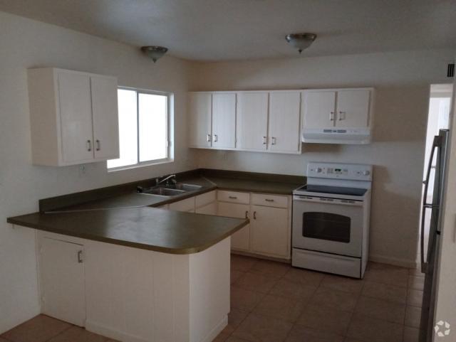 Building Photo - 2 bedroom in Arizona City AZ 85123 Rental