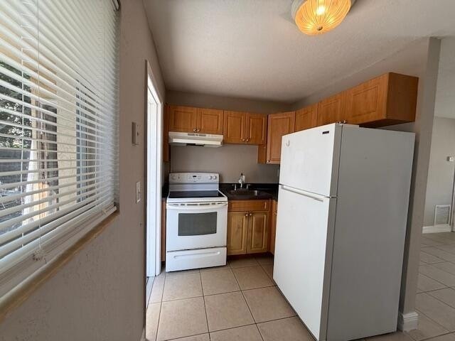 Photo - 400 Metcalf Ct