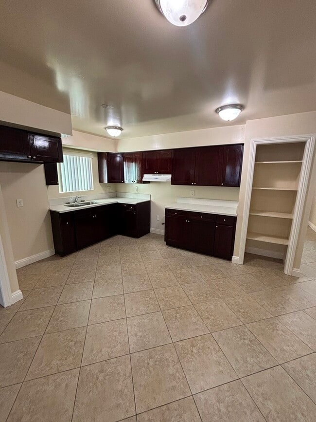 Photo - 9017 Avalon Blvd