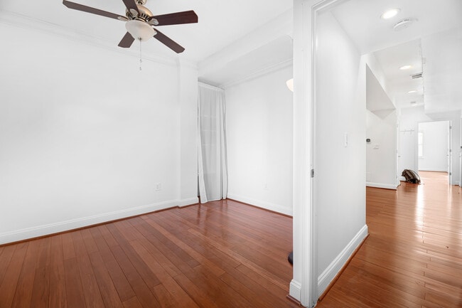 Photo - 432 Evarts St NE Unit 4