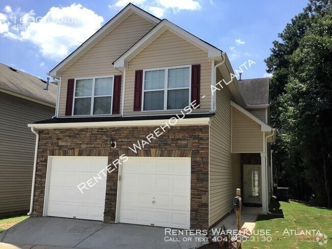 Building Photo - Move-In Ready! Spacious 4 Bedroom in Colle... Rental