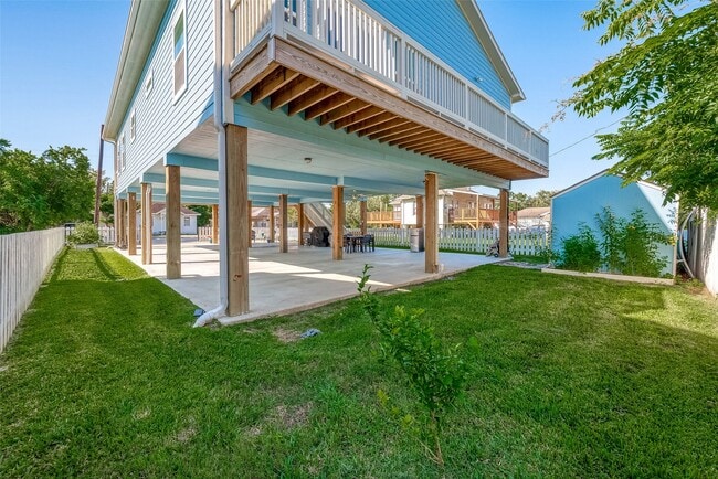 Photo - 108 Bay Oaks Dr