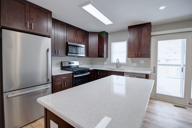 Photo - 225 Haller Ave