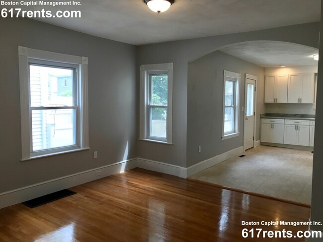 Photo - 91 Wallingford Rd Unit #2,