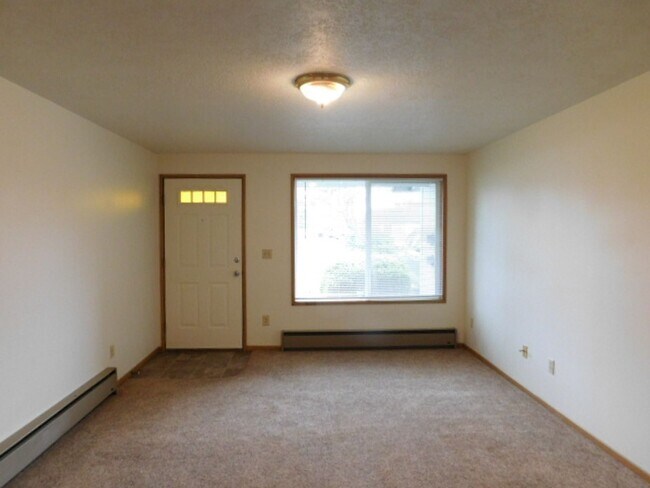 Photo - short04 Unit 3636