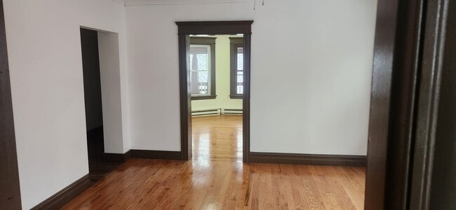 Photo - 203 Cooke St