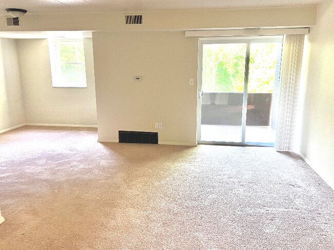 Photo - 3409 Sardis Rd Unit 102