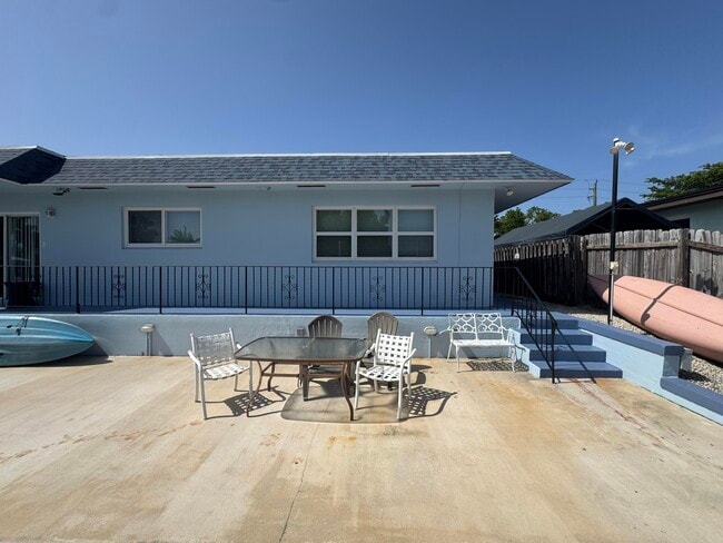 Photo - 1425 NW 10th St Unit 3