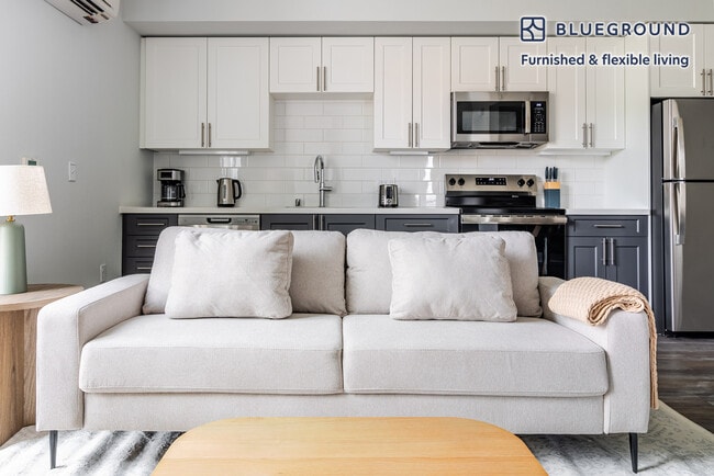 Photo - 2077 Haste St Unidad FL3-ID1824