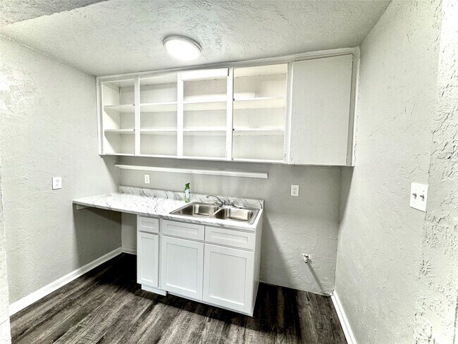 Photo - 1756 W Main St Unit 23