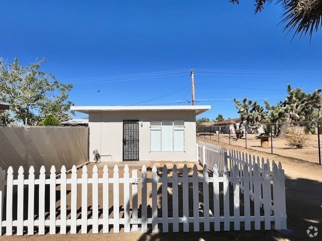 Building Photo - 7475 Cherokee Trail Unit 7475&1/2CherokeeTrail Rental