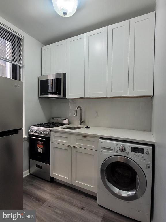 Photo - 135 S 19th St Unidad 901