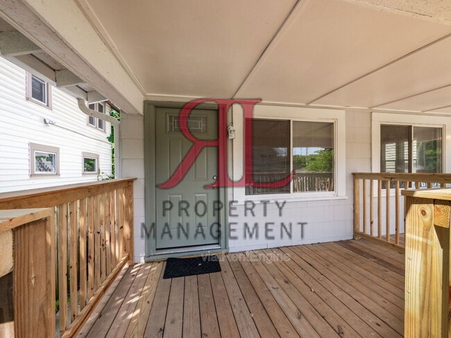 Photo - 439 Eldridge Ave