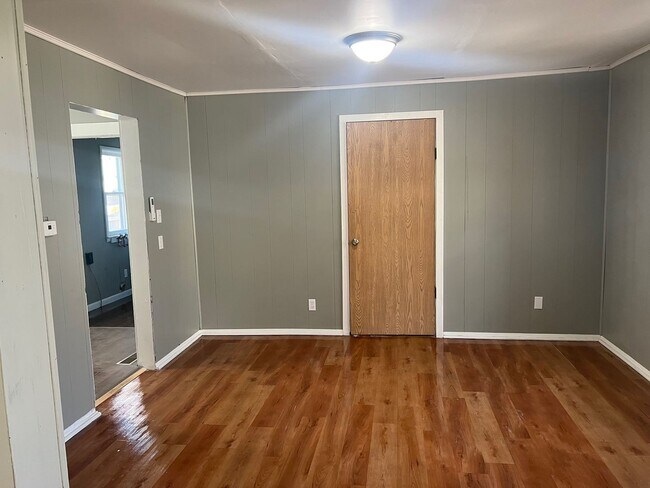 Photo - Updated 3 Bed/1 Bath Home!