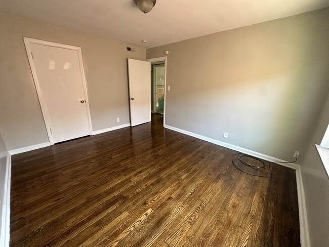 Photo - 1806 Dale Rd