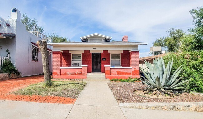 Walking Distance to UTEP! - Walking Distance to UTEP! Casa