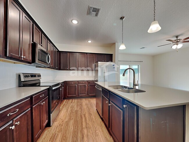 Photo - 1062 Summer Stone Lp