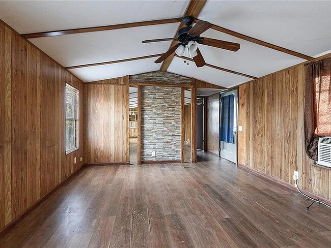 Photo - 39483 Frierson Rd