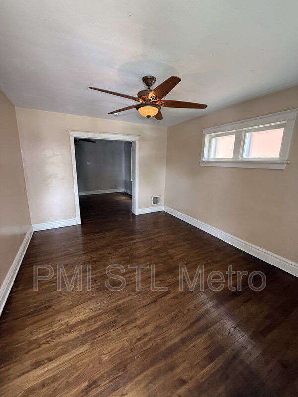 3931-3933 Oregon Ave