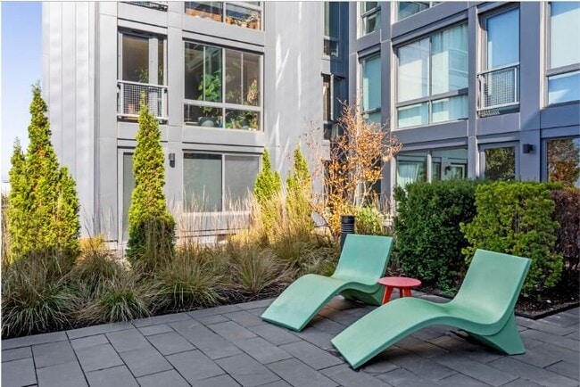 Photo - 4101 Albemarle St NW Unit 315