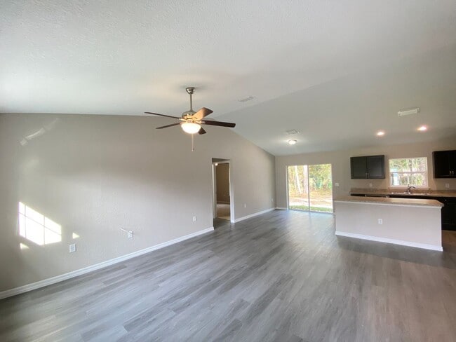 Photo - Custom Home - Desirable SW Dunnellon Neighborhood 3/2/2  Won't Last