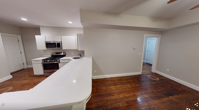 Photo - 165 Hampshire St