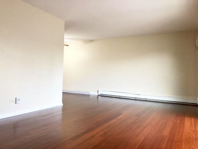 Photo - 49 W 66th St Unit 2