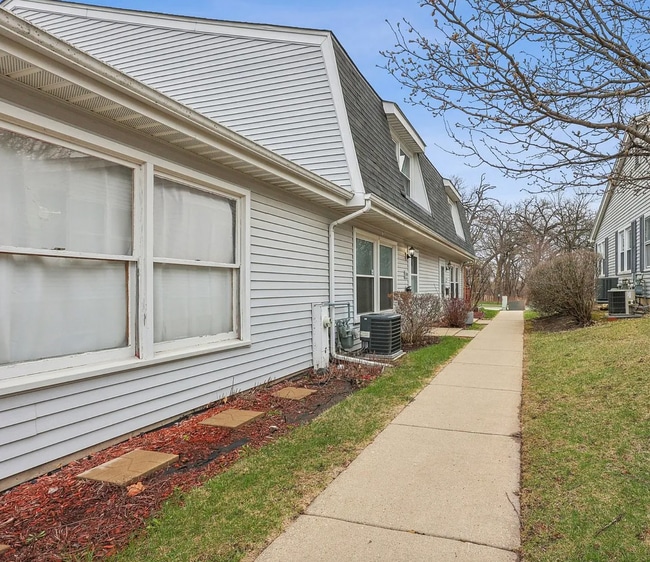 Photo - 1945 Hancock Dr