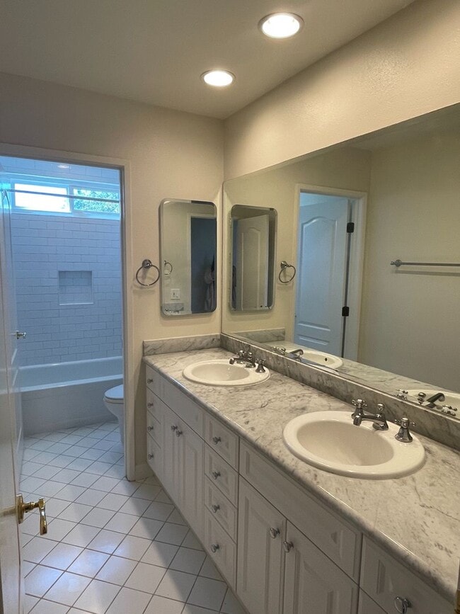 3246 Medicine Bow Ct