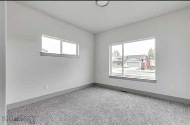 Photo - Beautiful Home in Belgrade's Henson Community