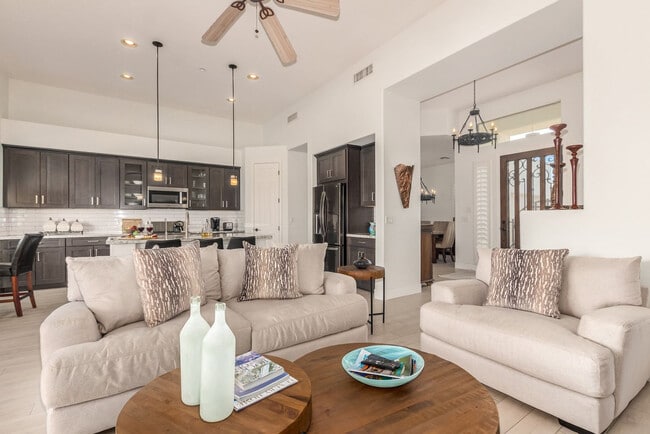 Building Photo - 11302 E White Feather Ln Unit ID1247215P Rental