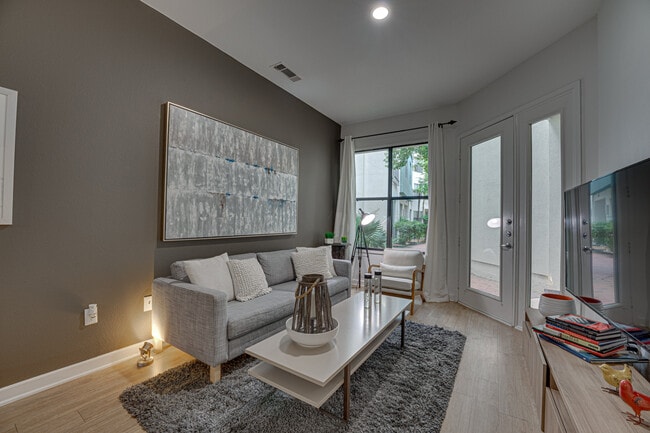 Photo - The Montrose