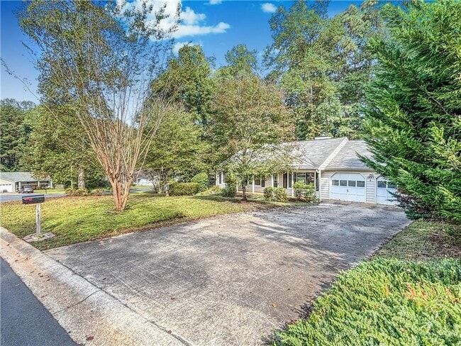 Photo - 1497 Chaseway Cir