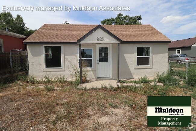 Building Photo - Adorable 2 bed 1 bath Recently remodeled! Rental