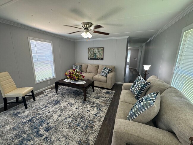 Photo - Furnished Convenience - Clean Clean Clean!