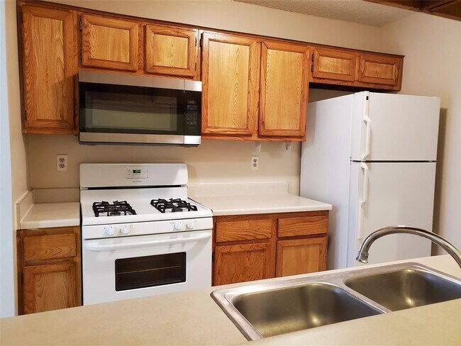 Photo - 507 Greenlawn Blvd