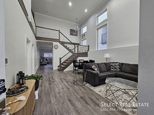 Photo - 8512 Forest Gate Dr