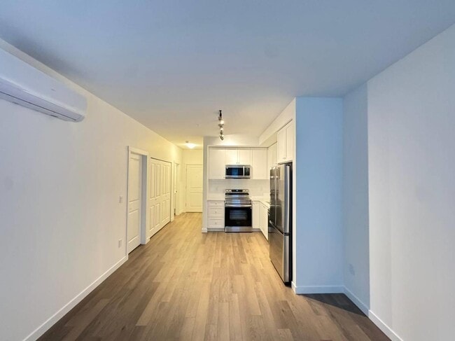 Photo - 8509-8158 158 St Unité 103