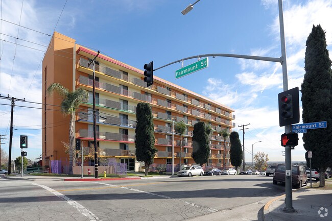 Photo - Fairmount Terrace II