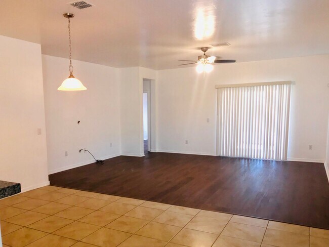 Photo - 12872 N White Fence Way