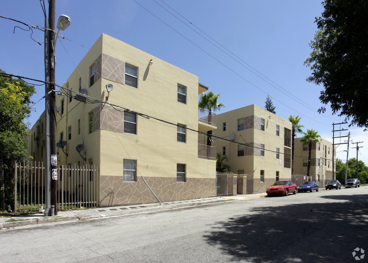 Photo - New Arena Square North and South Apartments