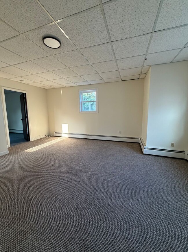 Photo - 192 Snell St Unit 2