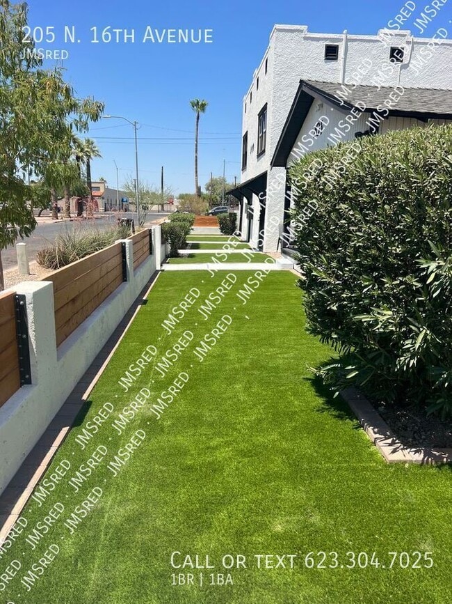 Photo - 205 N 16th Ave