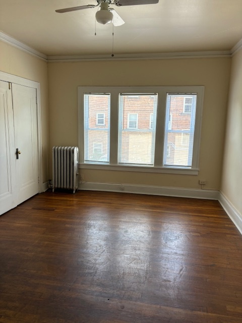 Living Room - 2660 Mayfield Rd Apartamentos Unidad 9